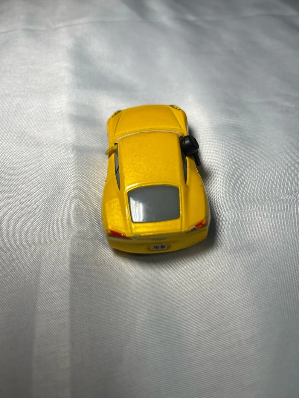 Disney Pixar Cars Trainer Cruz Ramirez w/ Headset 2021‎ 1:55 Diecast Toy
